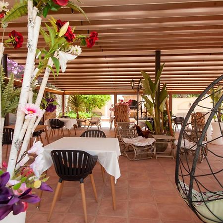 Hotel Aires De L'Emporda Vilacolum Buitenkant foto
