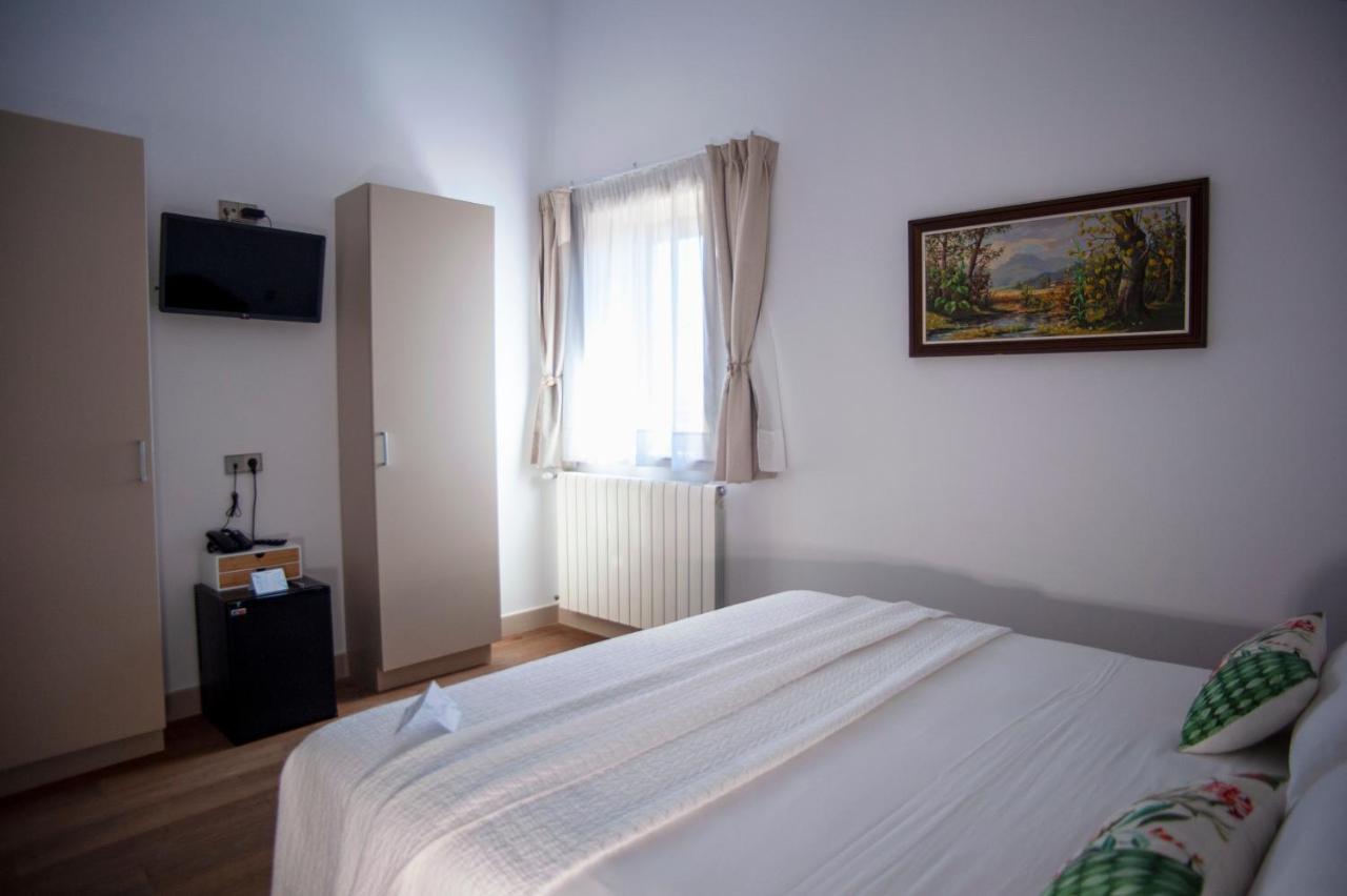 Hotel Aires De L'Emporda Vilacolum Buitenkant foto